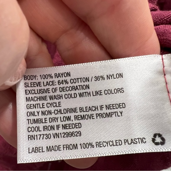 Knox Rose Women's Burgundy Embroidered Top with Lace Sleeves Size L - Picture 8 of 9